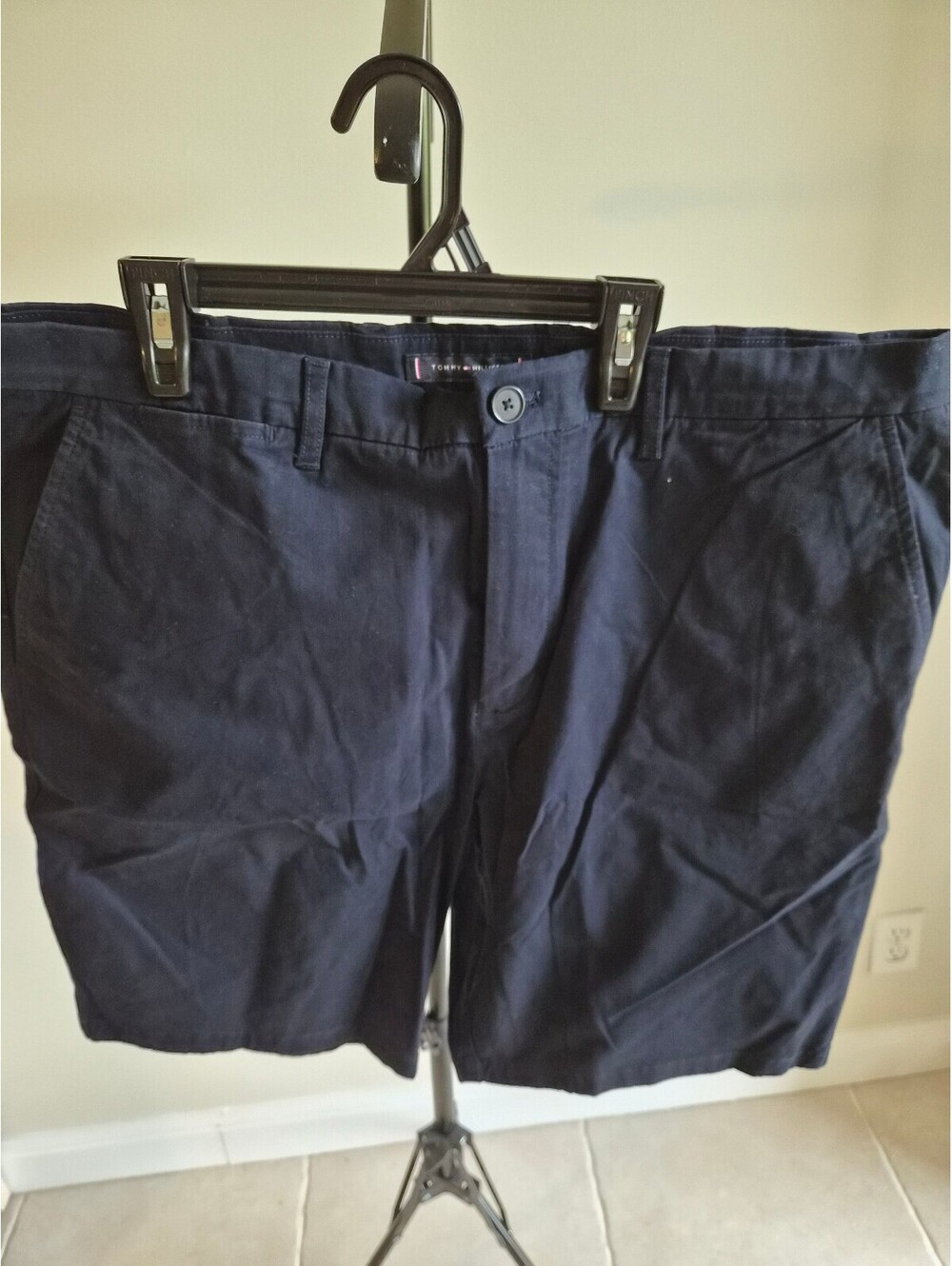 Tommy Hilfiger Men's Navy Blue Chino Shorts Size 38 0068